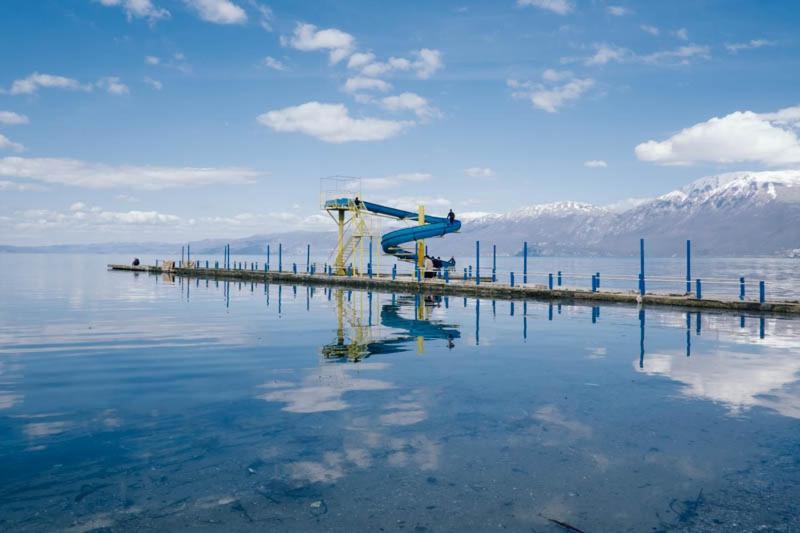 Sirena Hotel Tushemisht Εξωτερικό φωτογραφία