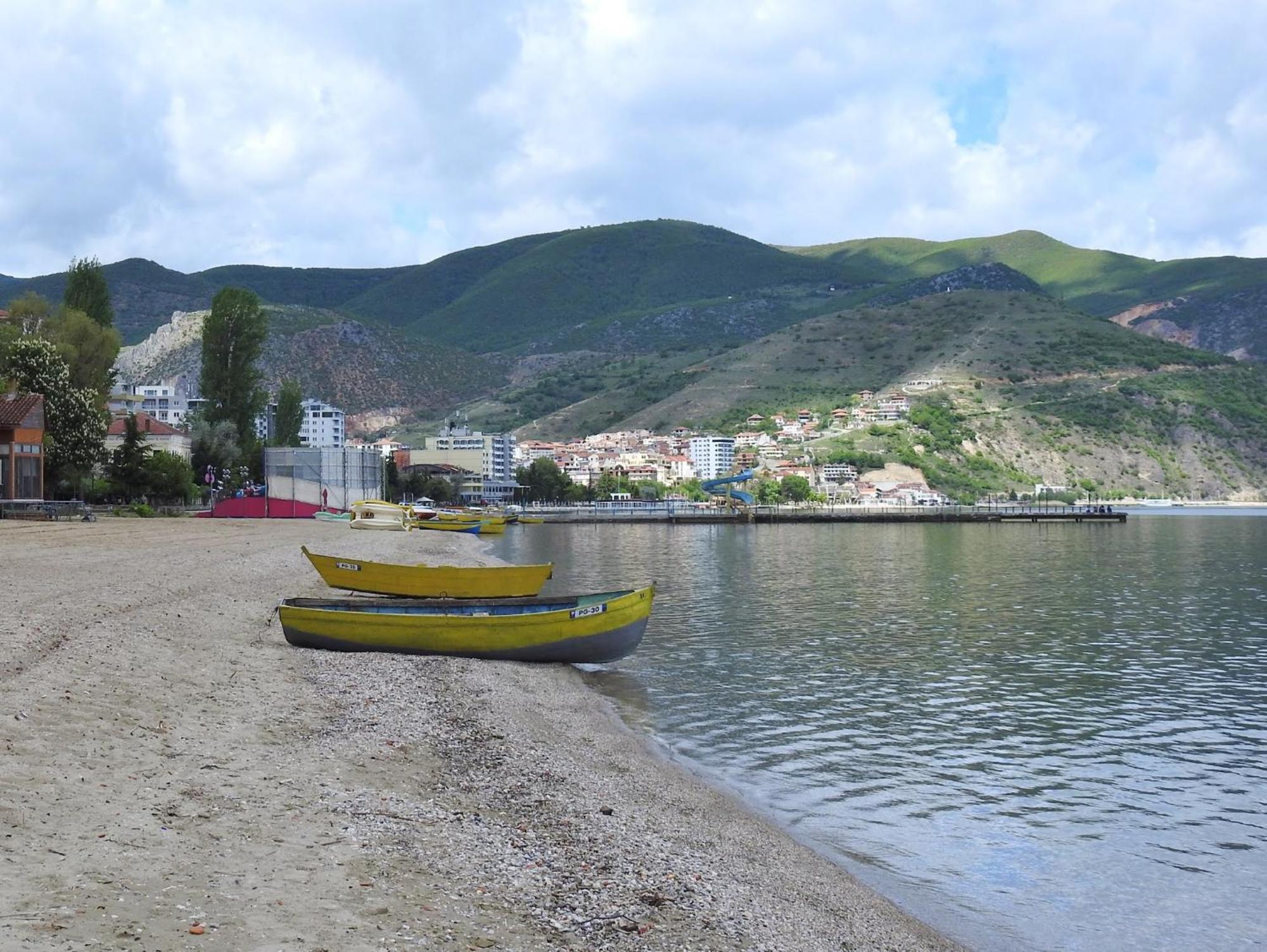Sirena Hotel Tushemisht Εξωτερικό φωτογραφία